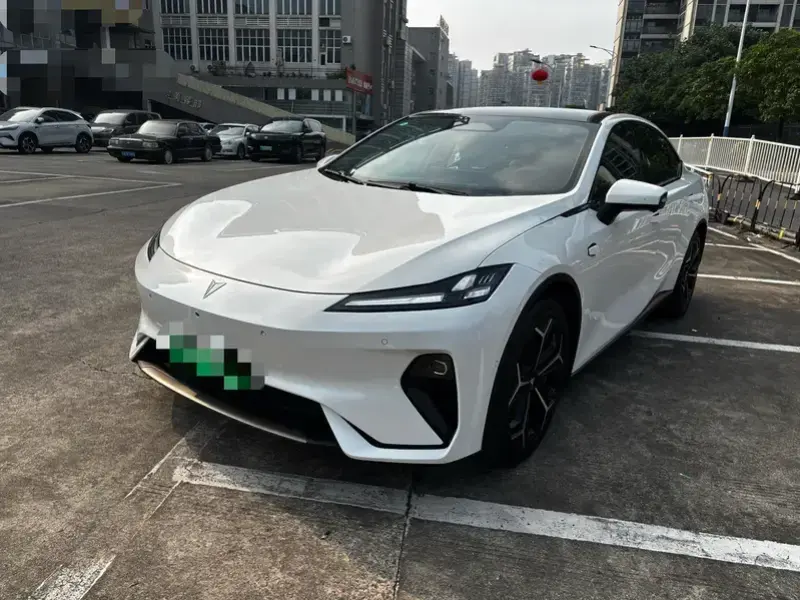 2024 Changan Shenlan L07 с пробегом 5 000 км
