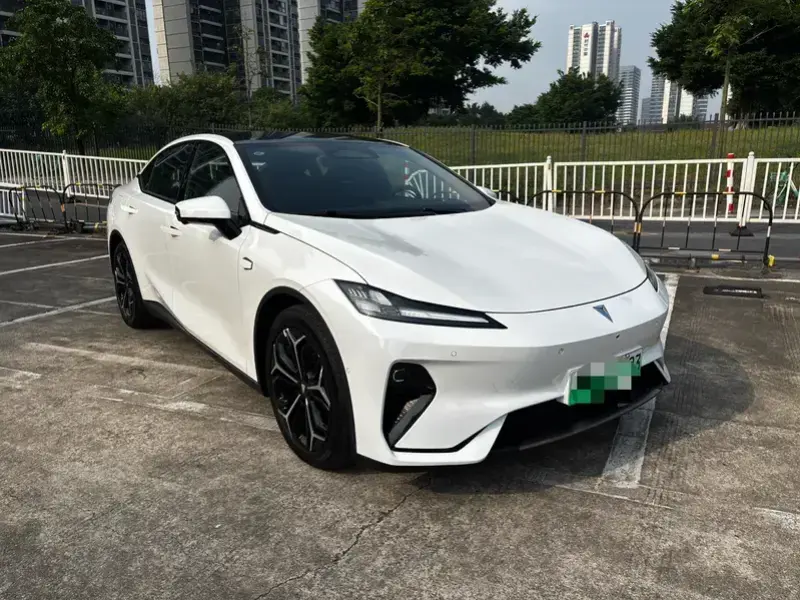 2024 Changan Shenlan L07 с пробегом 5 000 км