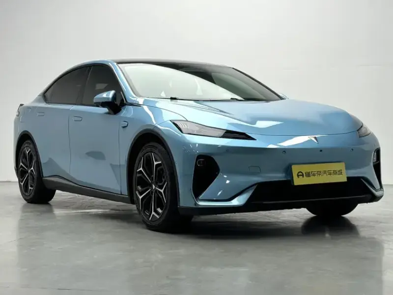 2024 Changan Shenlan L07 с пробегом 10 400 км