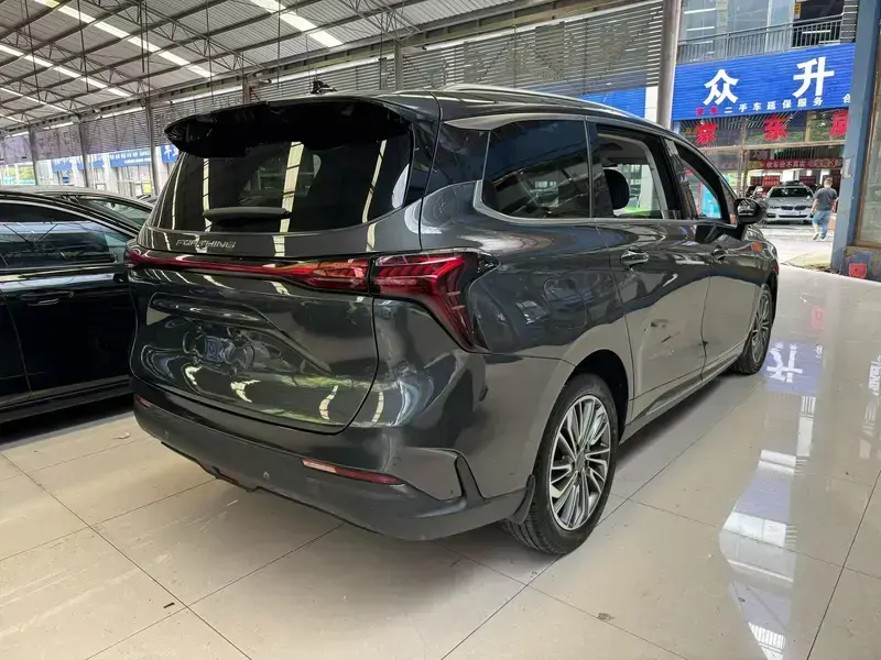 2022 Forthing Fengxing Youting New Energy с пробегом 70 000 км