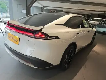 2026 Changan Shenlan L07 с пробегом 100 км
