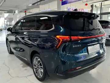 2022 Forthing Fengxing Youting New Energy с пробегом 76 000 км