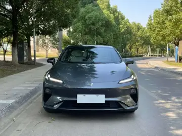 2024 Changan Shenlan L07 с пробегом 25 000 км