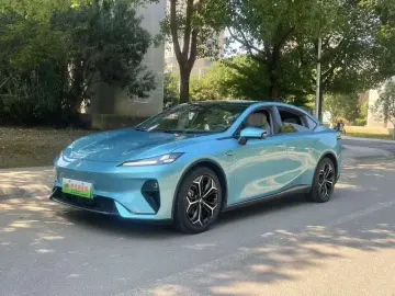 Changan Shenlan L07