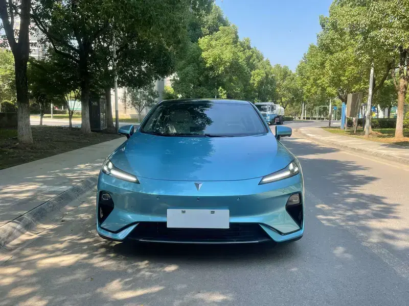 2024 Changan Shenlan L07 с пробегом 27 000 км