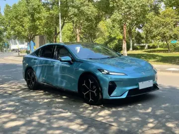2024 Changan Shenlan L07 с пробегом 27 000 км