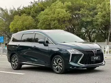 2022 Forthing Fengxing Youting New Energy с пробегом 48 000 км