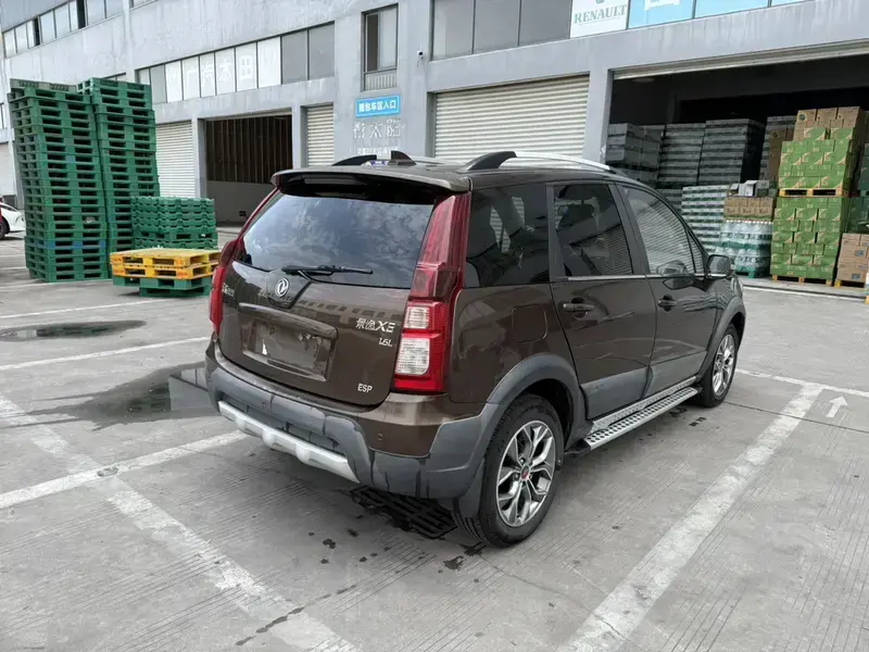 2016 Forthing Jingyi X5 с пробегом 61 000 км