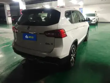 2018 Forthing Jingyi X5 с пробегом 37 000 км