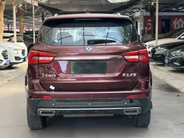 2017 Forthing Jingyi X5 с пробегом 82 000 км