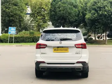 2017 Forthing Jingyi X5 с пробегом 100 000 км
