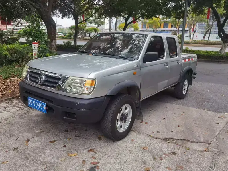 2013 Dongfeng Ruiqi с пробегом 100 000 км