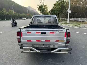 2013 Dongfeng Ruiqi с пробегом 140 000 км