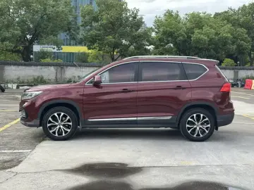 2017 Forthing Jingyi X5 с пробегом 68 000 км