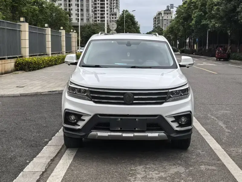2017 Forthing Jingyi X5 с пробегом 140 000 км