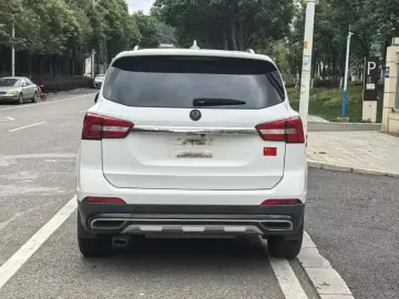 2017 Forthing Jingyi X5 с пробегом 140 000 км