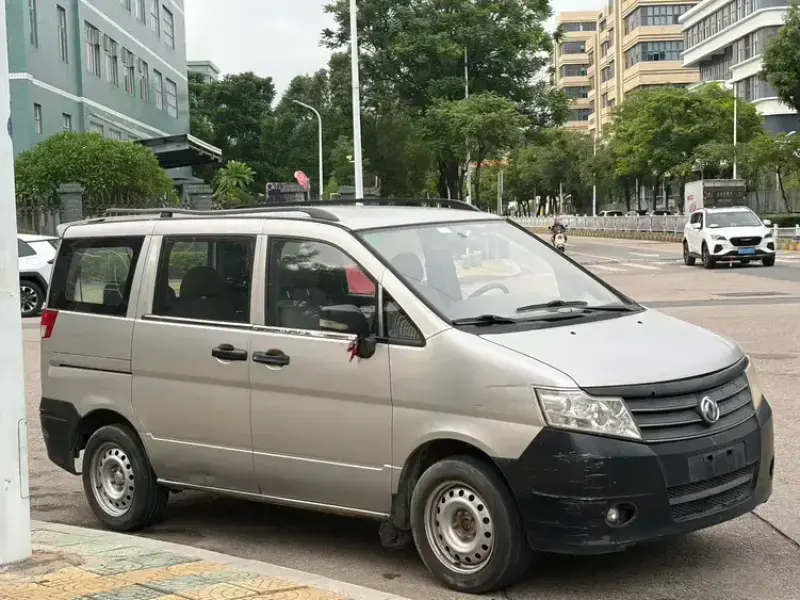 2011 Dongfeng ZNA Shuaike с пробегом 90 000 км