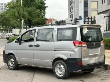 2011 Dongfeng ZNA Shuaike с пробегом 90 000 км