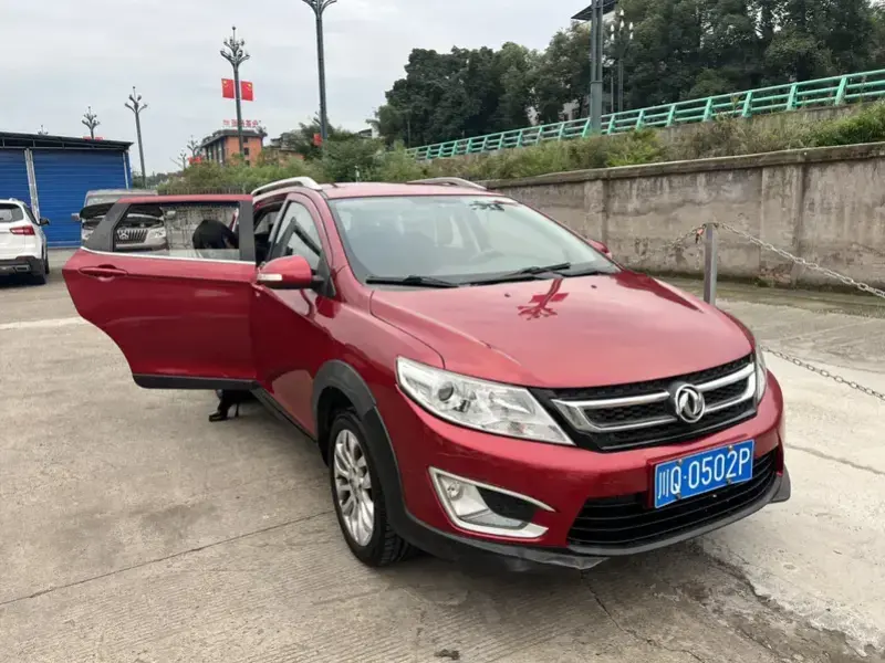 2016 Dongfeng Dongfeng Fengshen AX3 с пробегом 102 200 км