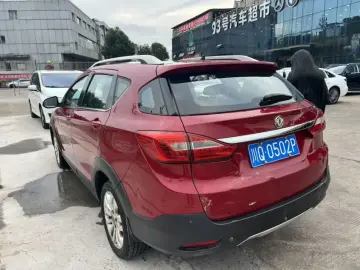 2016 Dongfeng Dongfeng Fengshen AX3 с пробегом 102 200 км