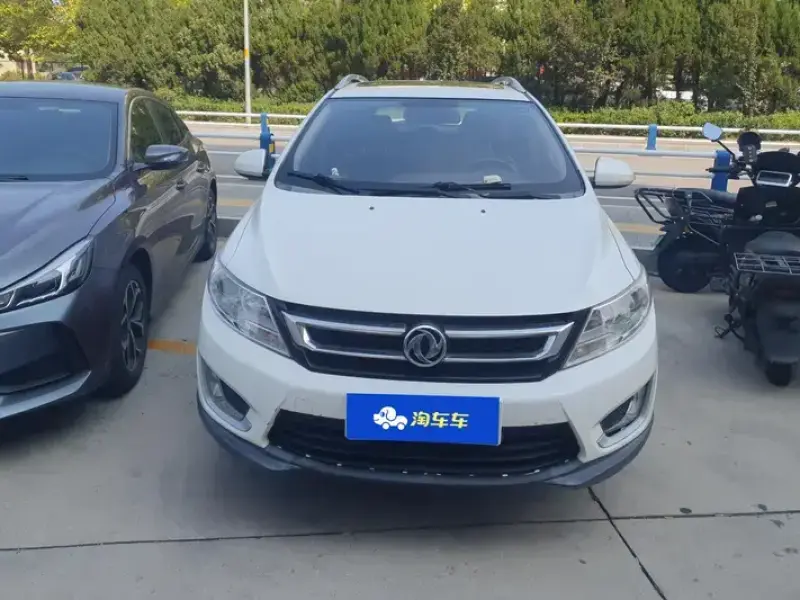 2016 Dongfeng Dongfeng Fengshen AX3 с пробегом 92 000 км