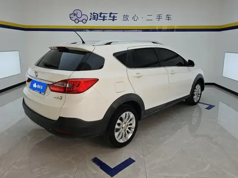 2016 Dongfeng Dongfeng Fengshen AX3 с пробегом 31 000 км