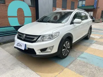 2016 Dongfeng Dongfeng Fengshen AX3 с пробегом 117 000 км