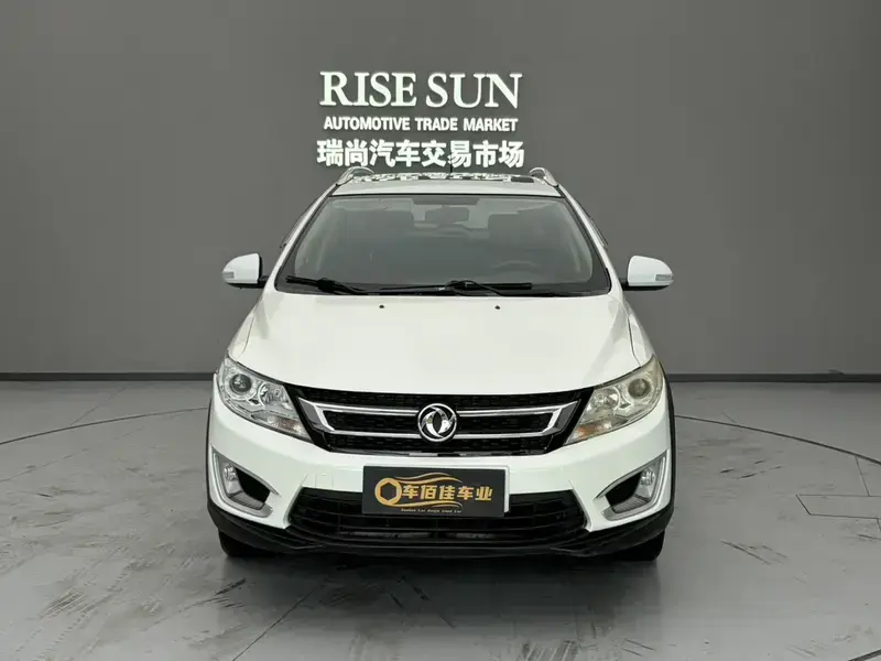 2016 Dongfeng Dongfeng Fengshen AX3 с пробегом 90 000 км