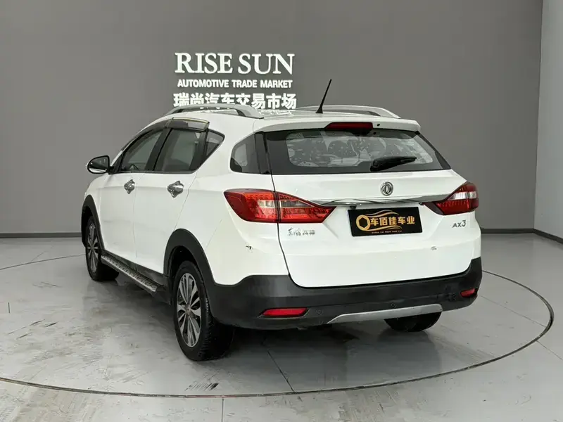 2016 Dongfeng Dongfeng Fengshen AX3 с пробегом 90 000 км