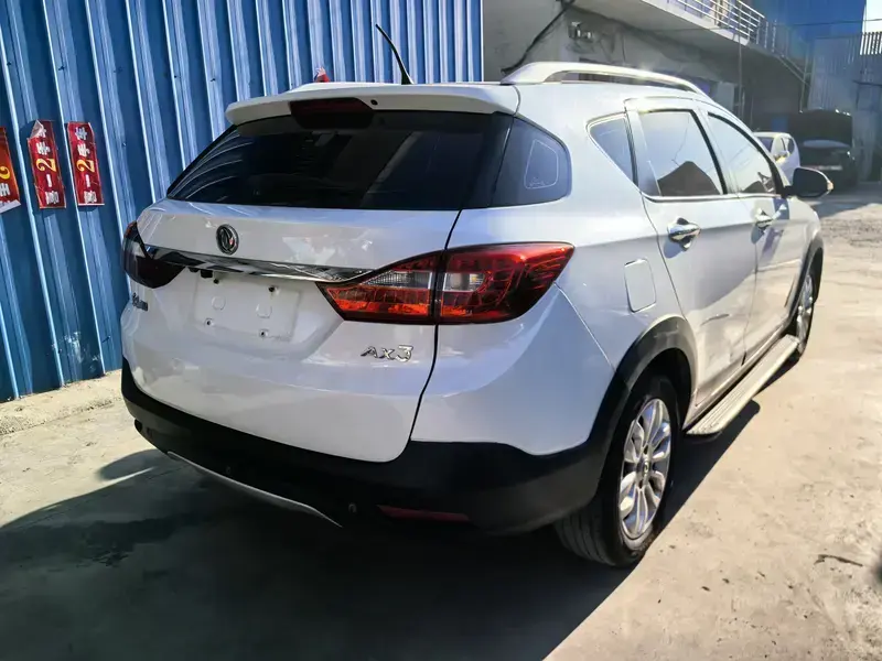 2017 Dongfeng Dongfeng Fengshen AX3 с пробегом 70 000 км