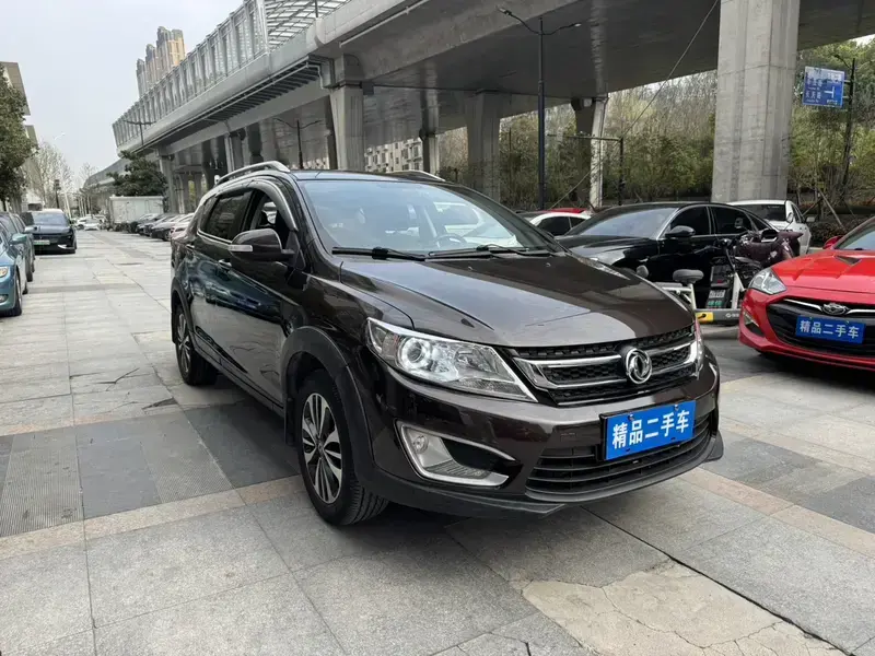 2016 Dongfeng Dongfeng Fengshen AX3 с пробегом 93 500 км