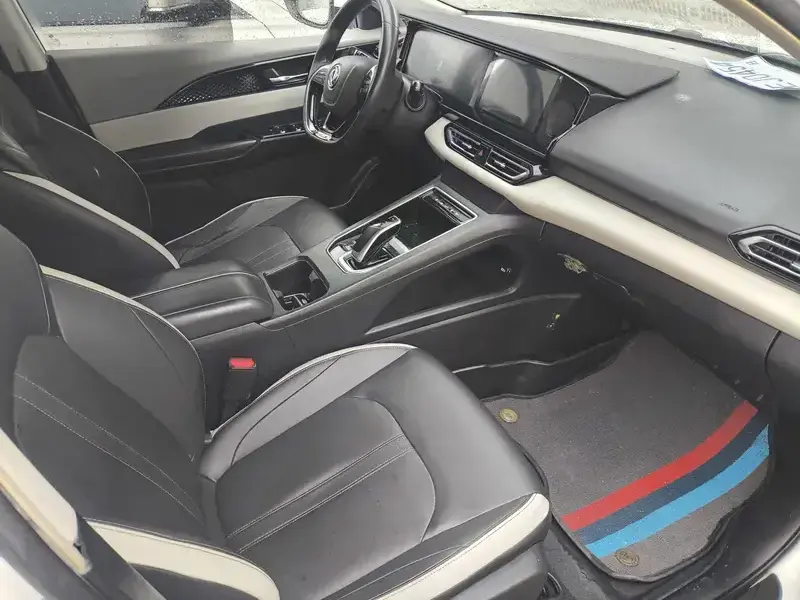 2021 Dongfeng Dongfeng Fengshen E70 с пробегом 160 000 км