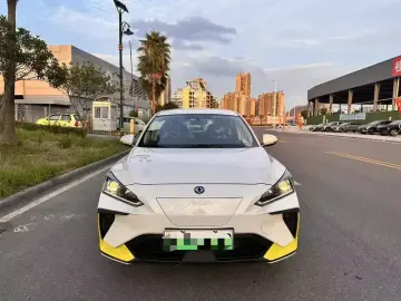2023 Dongfeng Dongfeng Fengshen E70 с пробегом 1 100 км