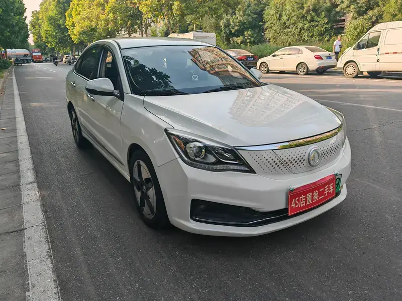2020 Dongfeng Dongfeng Fengshen E70 с пробегом 139 000 км