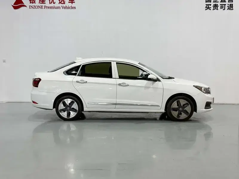 2021 Dongfeng Dongfeng Fengshen E70 с пробегом 226 700 км