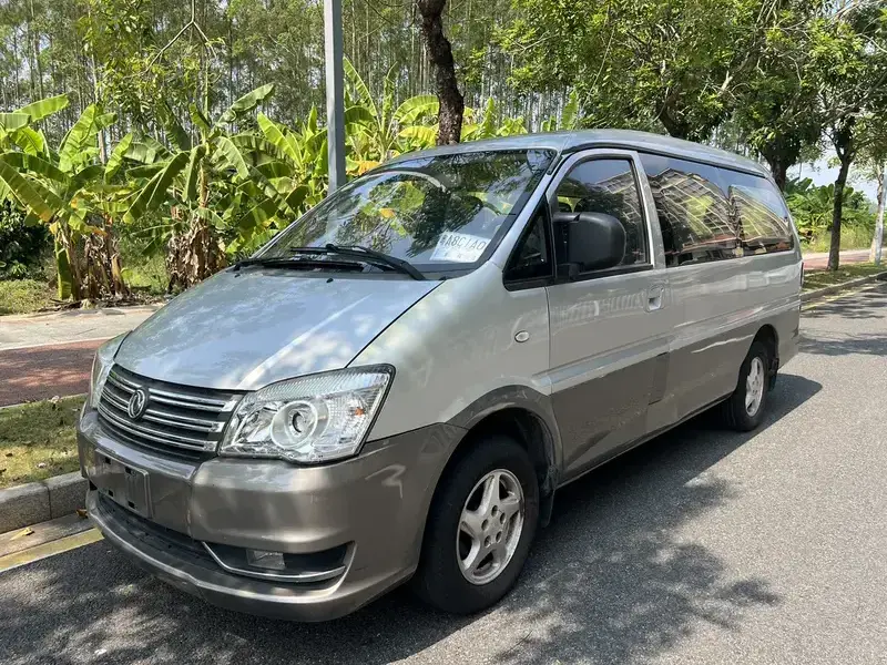 2014 Forthing Lingzhi с пробегом 54 000 км