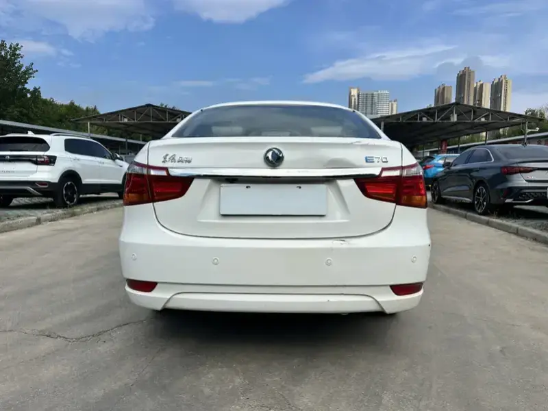 2018 Dongfeng Dongfeng Fengshen E70 с пробегом 66 000 км