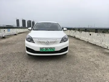 2022 Dongfeng Dongfeng Fengshen E70 с пробегом 240 000 км