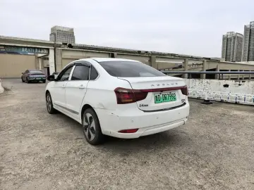 2022 Dongfeng Dongfeng Fengshen E70 с пробегом 240 000 км