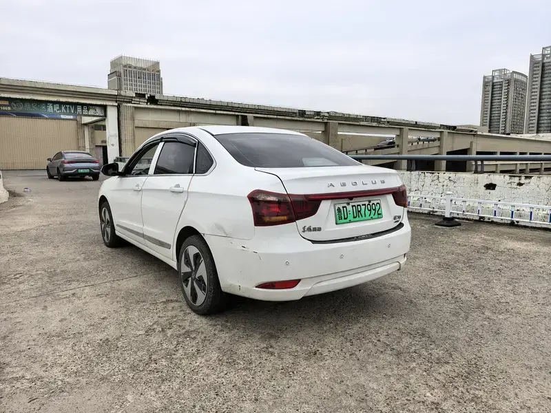 2022 Dongfeng Dongfeng Fengshen E70 с пробегом 240 000 км