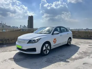 2020 Dongfeng Dongfeng Fengshen E70 с пробегом 119 000 км