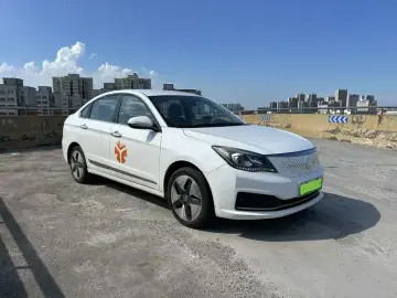 2020 Dongfeng Dongfeng Fengshen E70 с пробегом 119 000 км