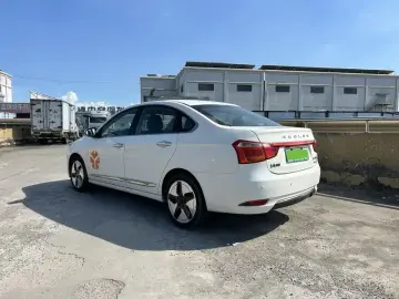 2020 Dongfeng Dongfeng Fengshen E70 с пробегом 119 000 км