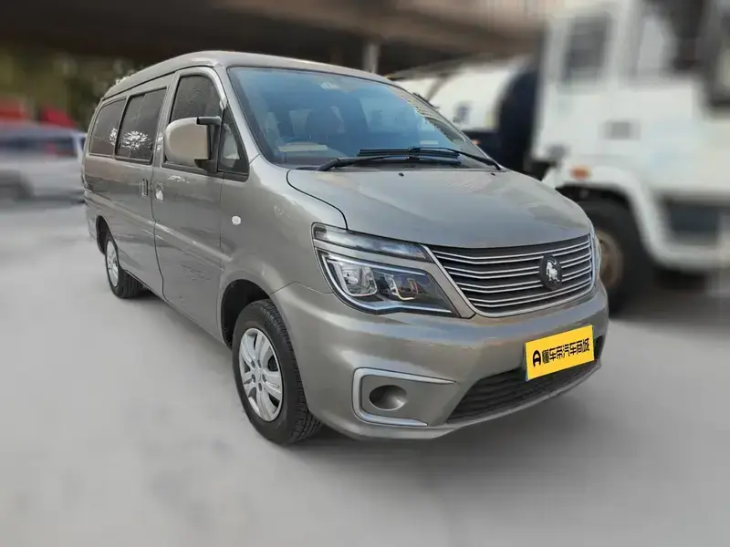 2022 Forthing Lingzhi с пробегом 12 800 км