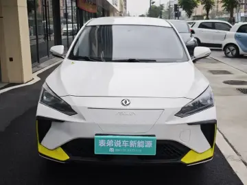 2023 Dongfeng Dongfeng Fengshen E70 с пробегом 120 000 км