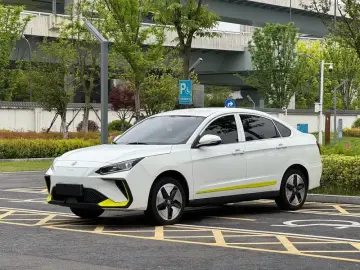 Dongfeng Dongfeng Fengshen E70