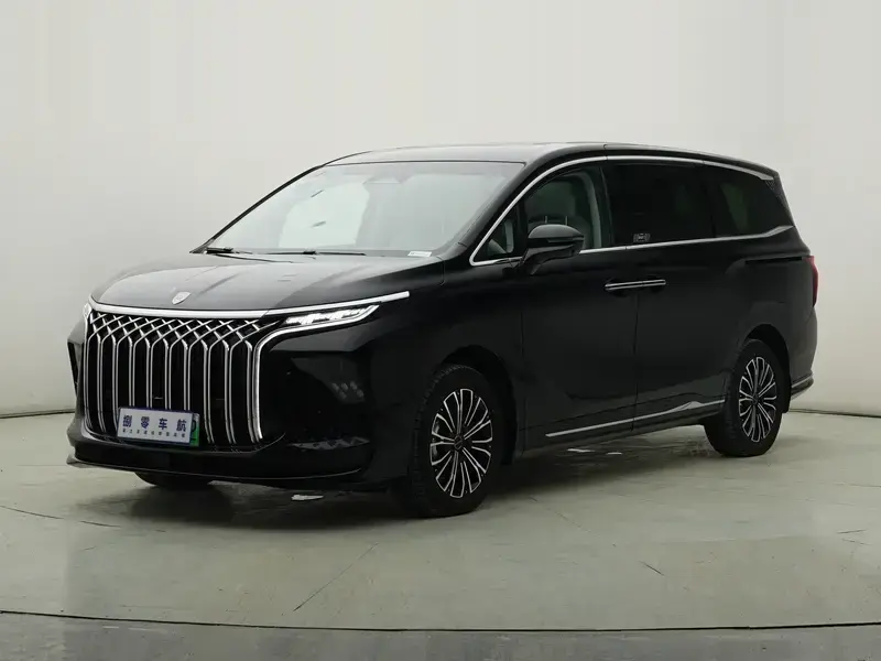 2024 Forthing Starlight V9 с пробегом 4 700 км