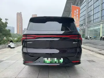 2024 Forthing Starlight V9 с пробегом 90 700 км