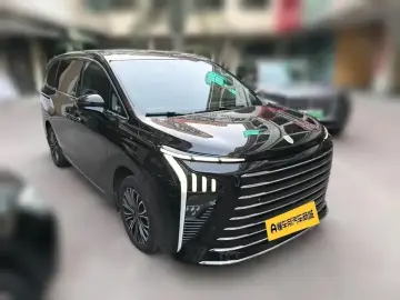 2024 Forthing Starlight V9 с пробегом 18 900 км