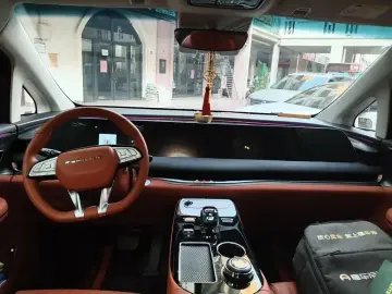 2024 Forthing Starlight V9 с пробегом 18 900 км